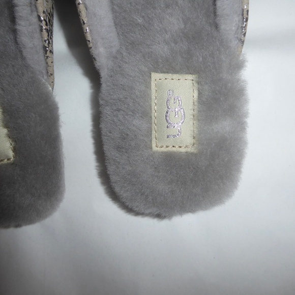 🎈FINAL SALE 🎈UGG Lane Sheepskin Slip On Mule Snake Embossed NEW * - Picture 5 of 10